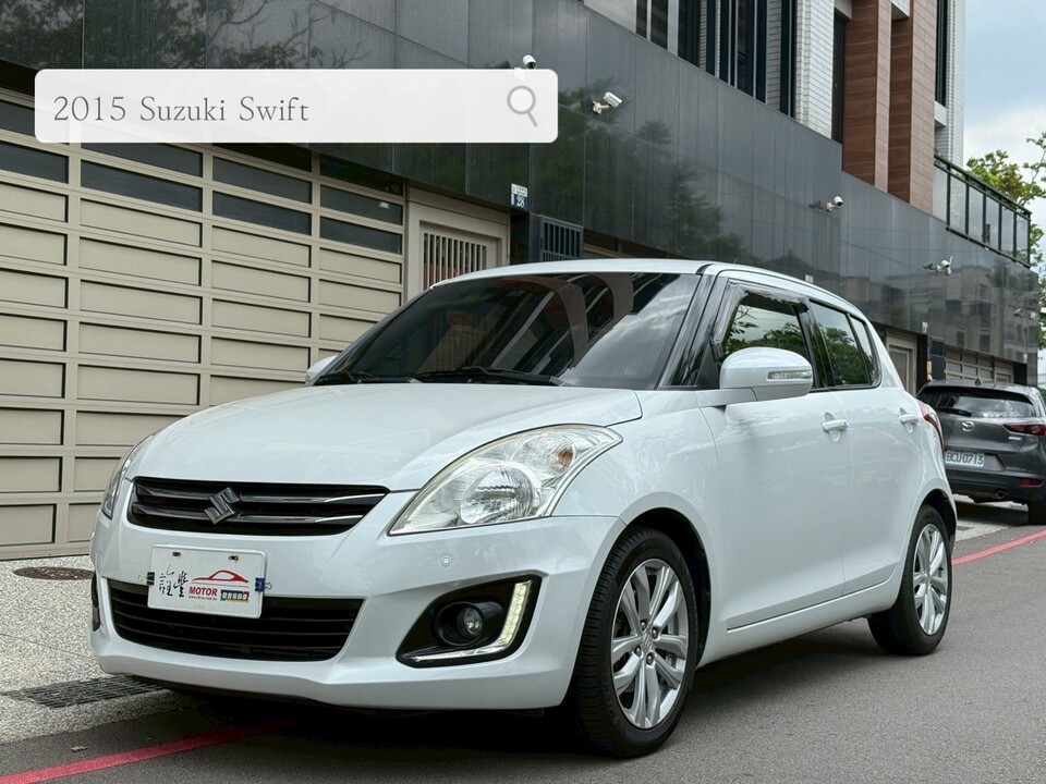 2015 SUZUKI SWIFT